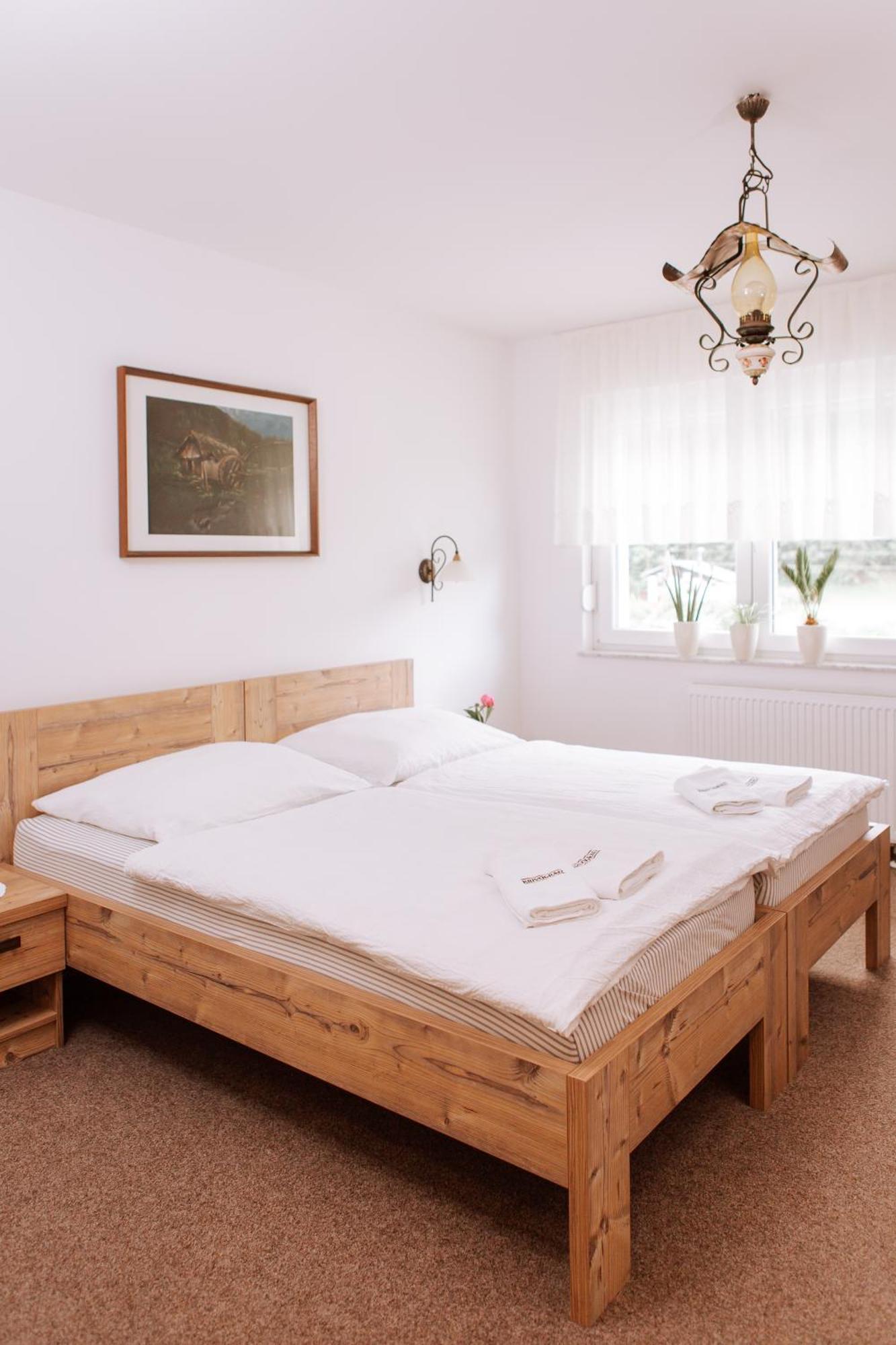 Gostisce Krivograd Hotel Prevalje Phòng bức ảnh