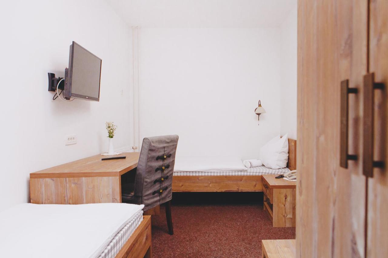 Gostisce Krivograd Hotel Prevalje Ngoại thất bức ảnh
