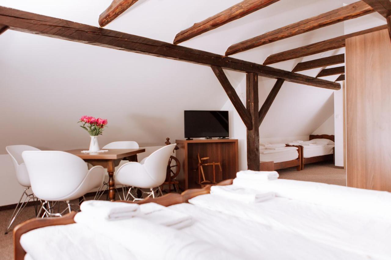 Gostisce Krivograd Hotel Prevalje Ngoại thất bức ảnh